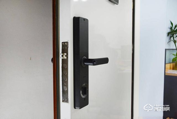 小益E206T智能鎖測評(píng)：2020年最好的禮物