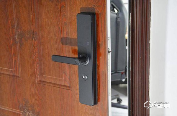 小益E206T智能鎖測評(píng)：2020年最好的禮物