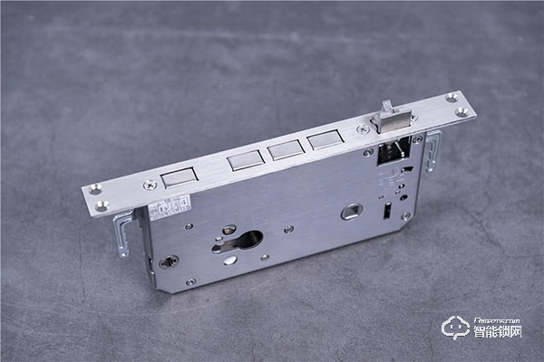 聯(lián)想智能門鎖E1測評:家庭升級智能門鎖的首選優(yōu)品 聯(lián)想智能門鎖E1測評:家庭升級智能門鎖的首選優(yōu)品