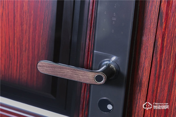 聯(lián)想智能門鎖E1測評：家庭升級智能門鎖的首選優(yōu)品