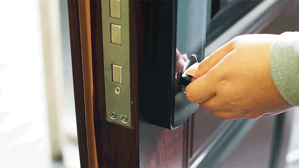 聯(lián)想智能門鎖E1測評：家庭升級智能門鎖的首選優(yōu)品