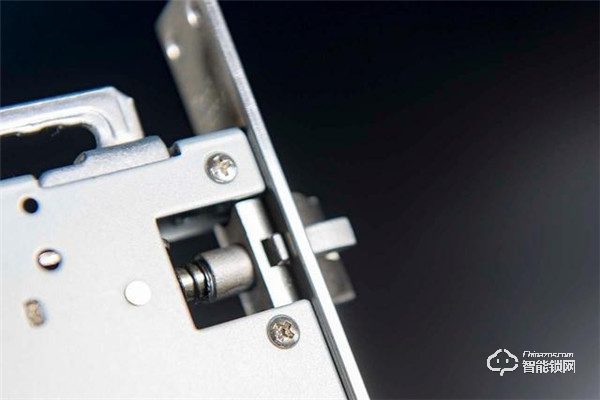 簡配安全不減，鑰匙終結(jié)者，體驗米家智能門鎖青春版