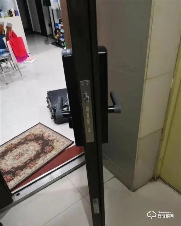 開箱測(cè)評(píng)：SKN智能鎖完美拯救遺忘癥！