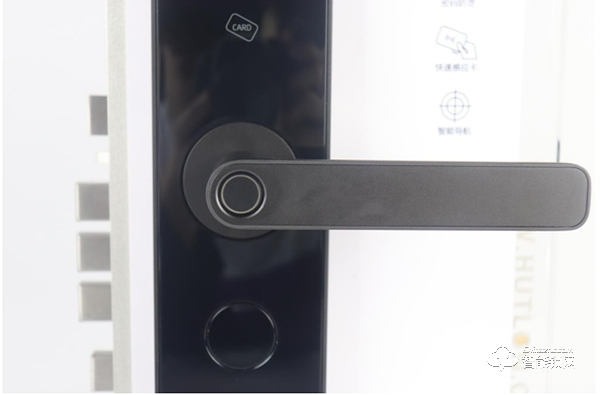華為智選生態(tài)產(chǎn)品，匯泰龍智能指紋鎖產(chǎn)品評測