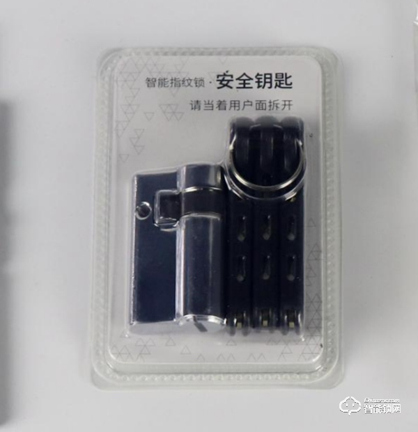 華為智選生態(tài)產(chǎn)品，匯泰龍智能指紋鎖產(chǎn)品評測