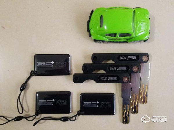 指紋鎖什么品牌好？智家人智能鎖試用測評