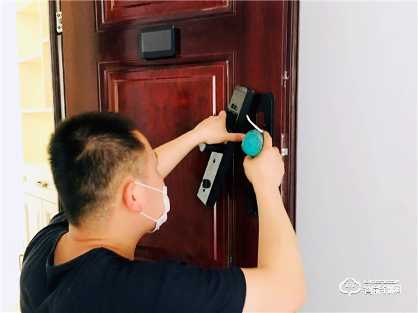 新增三大傳感技術，德施曼T91P智能鎖，讓門鎖安全系數更高