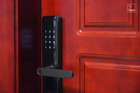 最新小米智能門鎖E體驗(yàn)：“加量不加價(jià)”