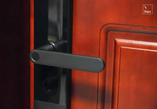 最新小米智能門鎖E體驗(yàn)：“加量不加價(jià)”