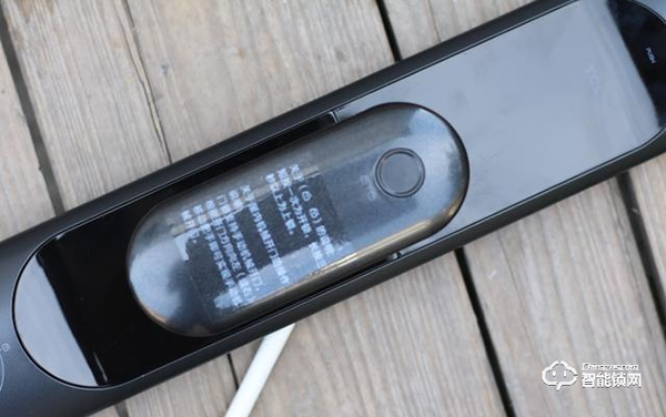 C級鎖芯+5D安全防護技術，TCL智能鎖安全杠桿滴