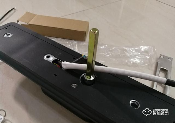 C級鎖芯+5D安全防護技術，TCL智能鎖安全杠桿滴