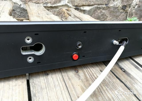 C級鎖芯+5D安全防護技術，TCL智能鎖安全杠桿滴