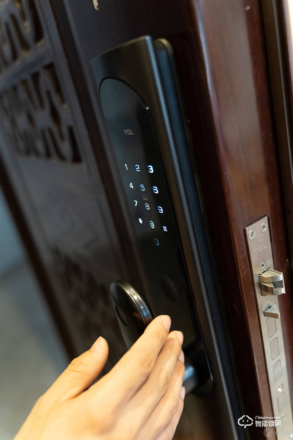 開啟全自動智能化大門：TCL K6P全自動智能鎖