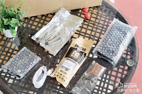 小益X6智能鎖天貓版測評：門鈴貓眼和門鎖三合一，更安全更實惠