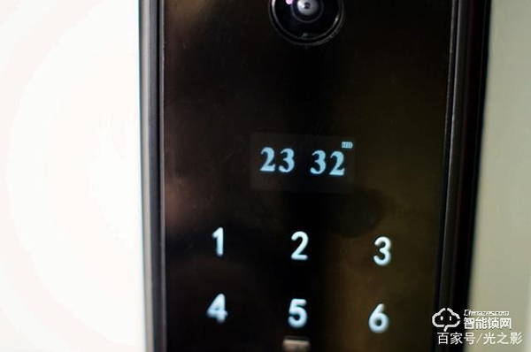 小益X6智能鎖天貓版測評：門鈴貓眼和門鎖三合一，更安全更實惠