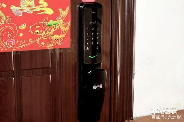 小益X6智能鎖天貓版測評：門鈴貓眼和門鎖三合一，更安全更實惠