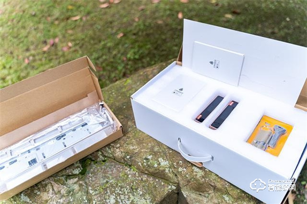 典雅外形下卻有最新科技，華為青稞Q7智能鎖體驗