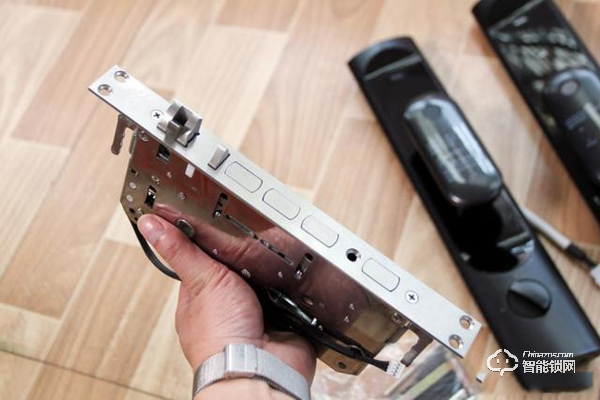 自動上鎖加持，TCL物聯(lián)網(wǎng)智能鎖K6P體驗(yàn)