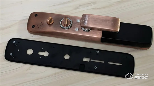 測評 | 金指碼全自動指紋鎖X3：輕奢、時尚、安全