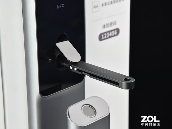 2000檔的全能王，鹿客S30全自動智能門鎖評測