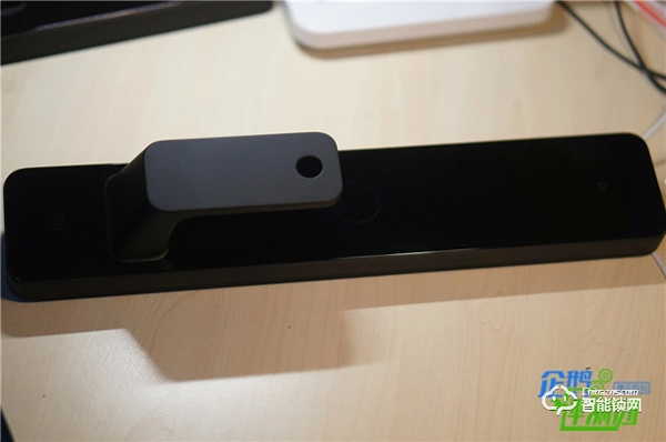 小米全自動智能門鎖評測：開門步驟簡化，一句話就能解鎖