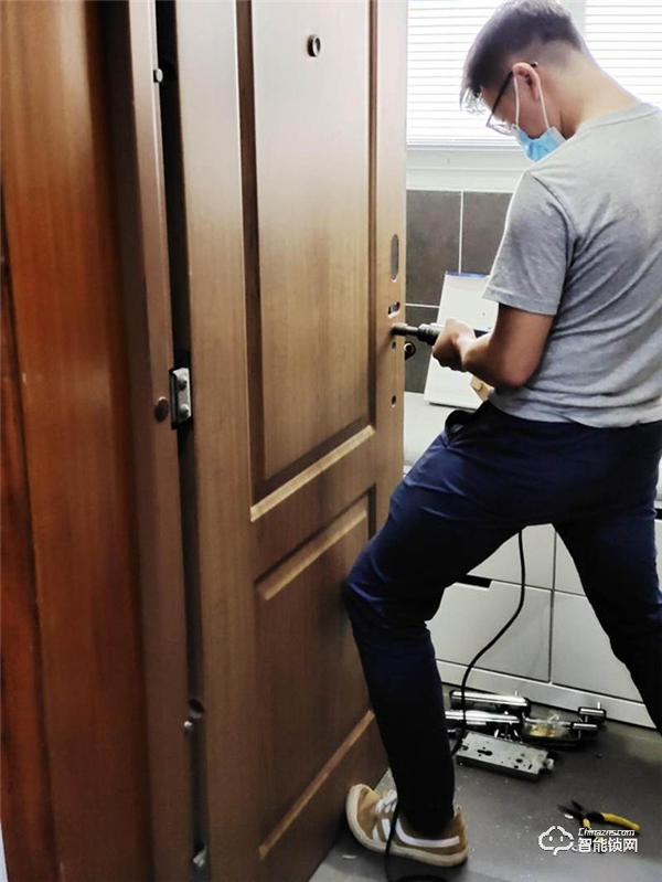 顏值、安全、智能，松下72系智能鎖使用評(píng)測(cè)