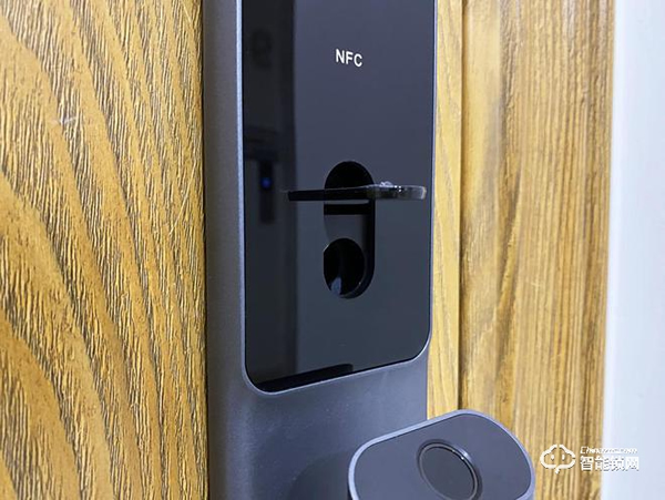 評(píng)測鹿客智能門鎖S30 Pro：全自動(dòng)推拉 有6種開鎖方式