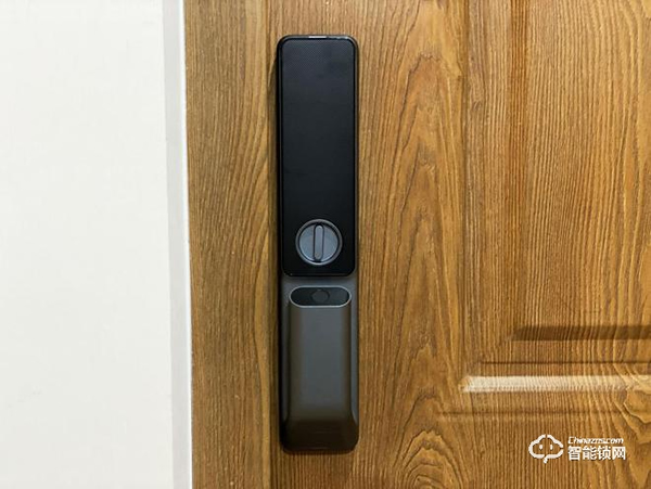 評(píng)測鹿客智能門鎖S30 Pro:全自動(dòng)推拉 有6種開鎖方式 評(píng)測鹿客智能門鎖S30 Pro:全自動(dòng)推拉 有6種開鎖方式