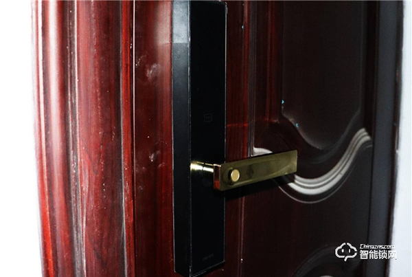 主打智能門鎖品牌裝修新房換門鎖，智能歐瑞博智能鎖給你安家防護