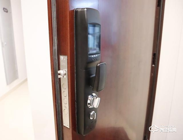 安全防盜智能鎖，實(shí)用更安心，小益X6S指紋鎖評(píng)測(cè)