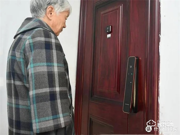 首批德施曼麒麟R8用戶(hù)實(shí)測(cè)：3D人臉識(shí)別與視頻安防兼得！一機(jī)多用，拯救全家開(kāi)門(mén)難題