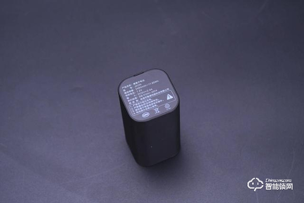 Aqara全自動智能推拉鎖D100，讓我成為全村最靚的仔