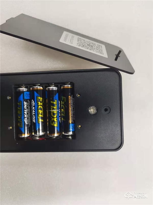 買把智能鎖送家里老人，LOCKSIGA洛克思格智能鎖體驗