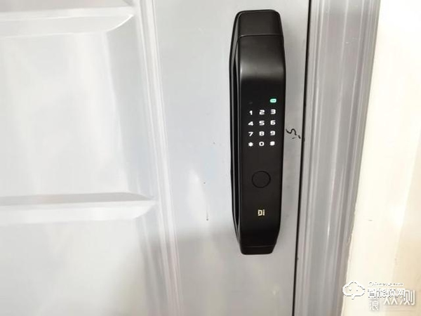 拒絕花里胡哨,德施曼小嘀Q3H智能指紋鎖體驗(yàn) 拒絕花里胡哨,德施曼小嘀Q3H智能指紋鎖體驗(yàn)