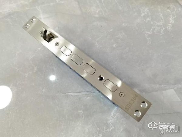 拒絕花里胡哨,德施曼小嘀Q3H智能指紋鎖體驗(yàn) 拒絕花里胡哨,德施曼小嘀Q3H智能指紋鎖體驗(yàn)