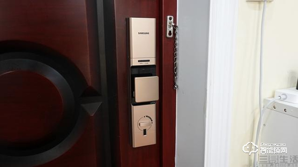 旗艦級(jí)安全：三星物聯(lián)網(wǎng)智能鎖DR719體驗(yàn)評(píng)測(cè)