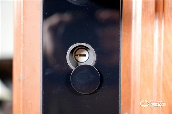 1599元難逢對手！小米智能門鎖Pro評測：貓眼、門鈴、攝像頭一步到位