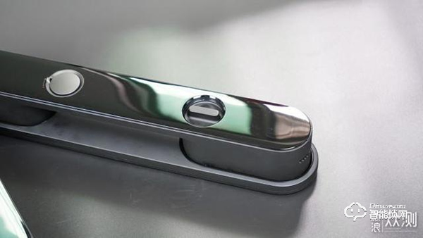 綠米全自動智能推拉鎖D100評測：自動鎖門的鎖