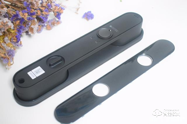 一握開啟智能家——Aqara 全自動智能推拉鎖 D100體驗