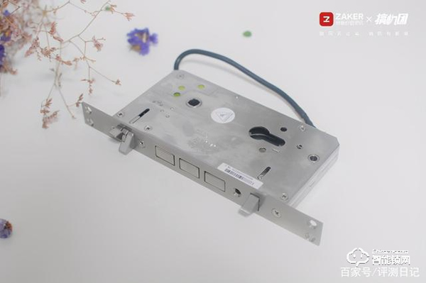 一握開啟智能家——Aqara 全自動智能推拉鎖 D100體驗