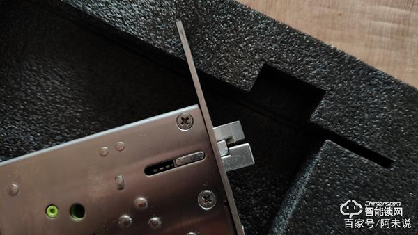 你理解全自動(dòng)嗎？Aqara全自動(dòng)推拉鎖D100告訴你