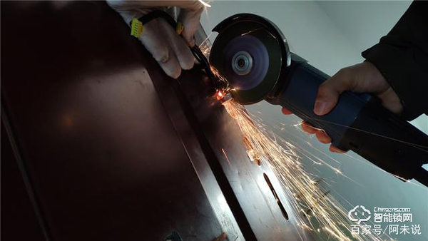 你理解全自動(dòng)嗎？Aqara全自動(dòng)推拉鎖D100告訴你