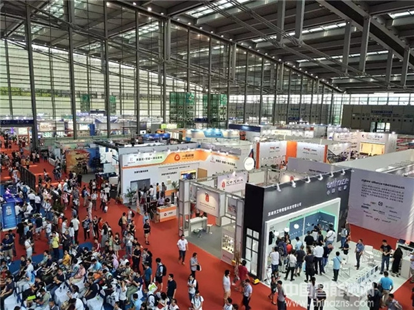 豪力士智能鎖亮相2018深圳智能家居展暨第五屆智能家居世界大會 豪力士智能鎖亮相2018深圳智能家居展暨第五屆智能家居世界大會