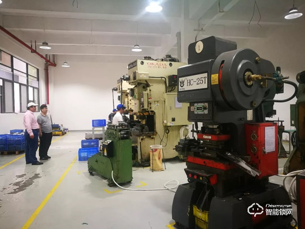 恒昱智暢：用先進設備助力生產智造 | 2019中國建博葵花獎調研團走訪實錄