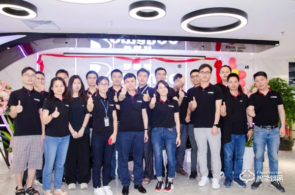 羅曼斯和奮達的強強聯合，對智能鎖行業意味著什么？