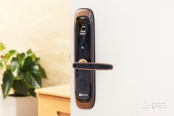 螢石智能門鎖價格 螢石智能門鎖價格分析