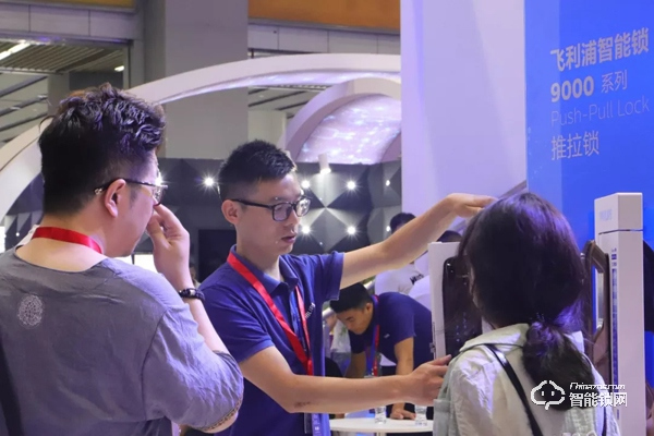 飛利浦智能鎖“搶鏡”建博會，新品首秀，驚艷廣州