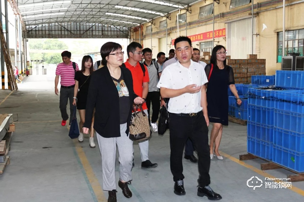 中國智能鎖行業(yè)考察行之走進櫻花指紋鎖 中國智能鎖行業(yè)考察行之走進櫻花指紋鎖