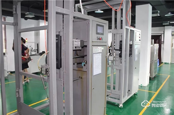 中國智能鎖行業(yè)考察行之走進櫻花指紋鎖 中國智能鎖行業(yè)考察行之走進櫻花指紋鎖