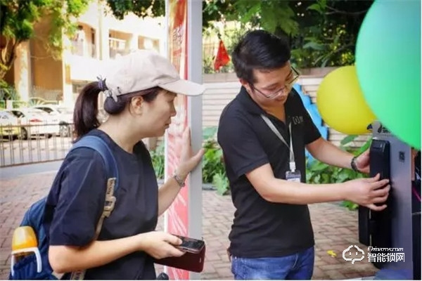 心安“鎖”得 | 楊格智能鎖走進社區 ，引發換鎖熱潮